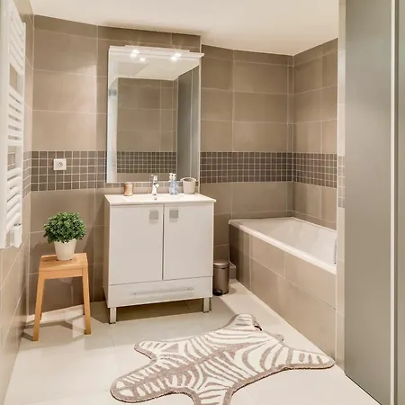 Carre Vendome Nw 2 Apartment